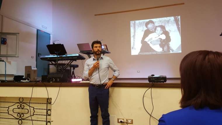Scuola genitori. La giusta distanza educativa